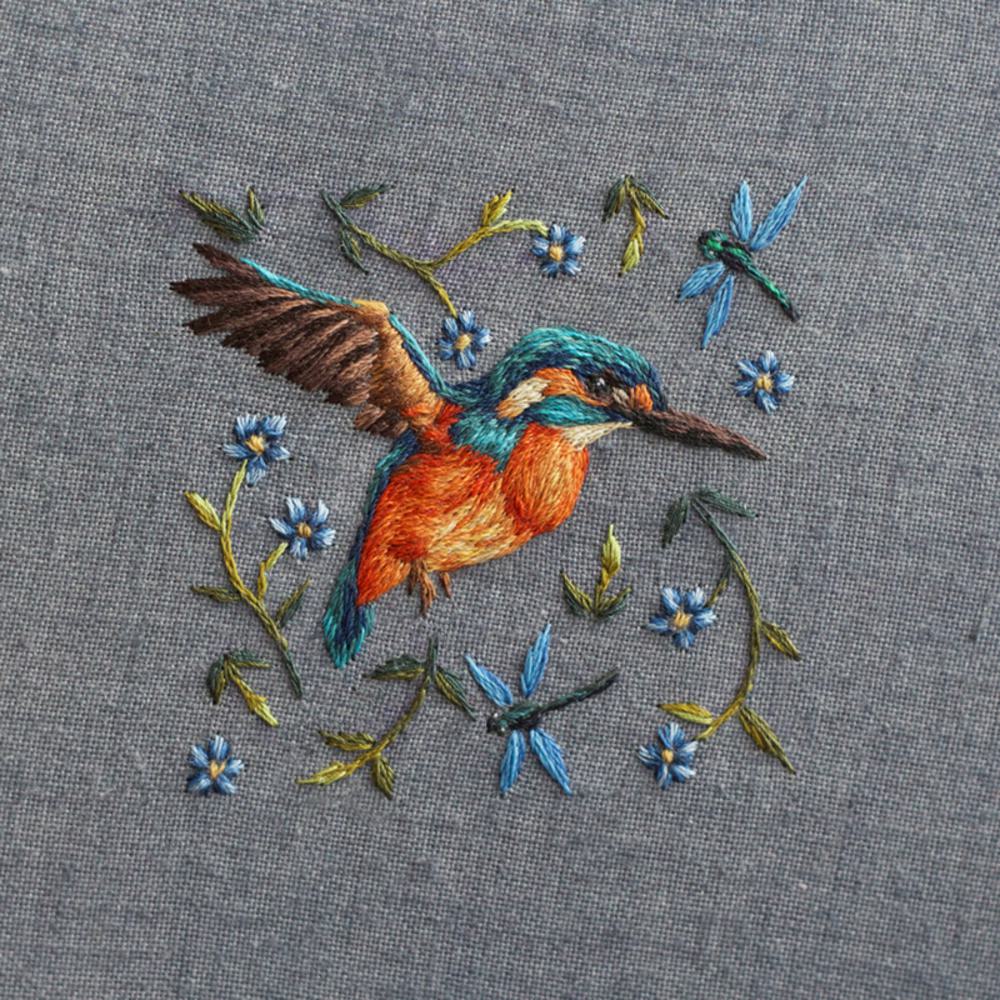 Embroidery_by_Chloe_Giordano