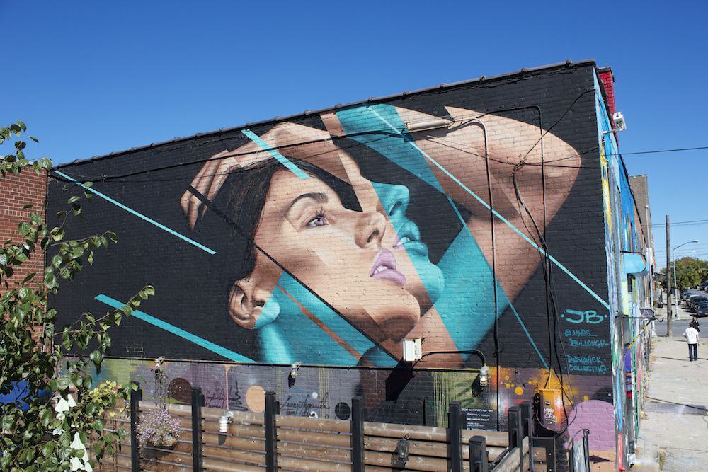 Photorealistic_Mural_by_James_Bullough