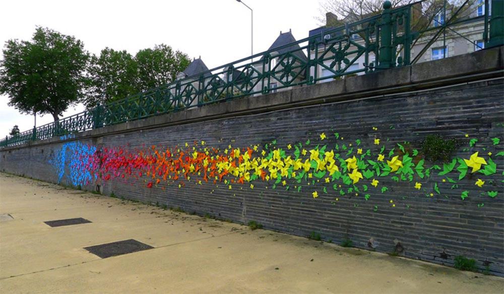 Origami_Street_Art_by_Mademoiselle_Maurice