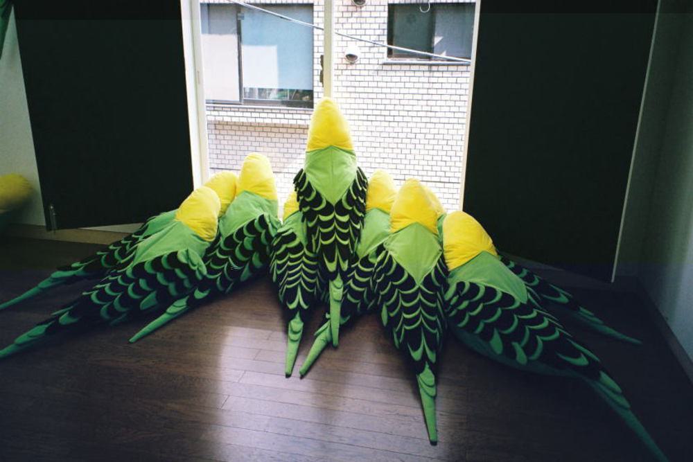 Giant_Textile_Birds_by_Wakako_Kawakami