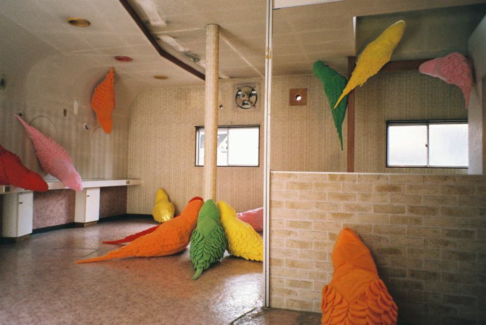 Giant_Textile_Birds_by_Wakako_Kawakami