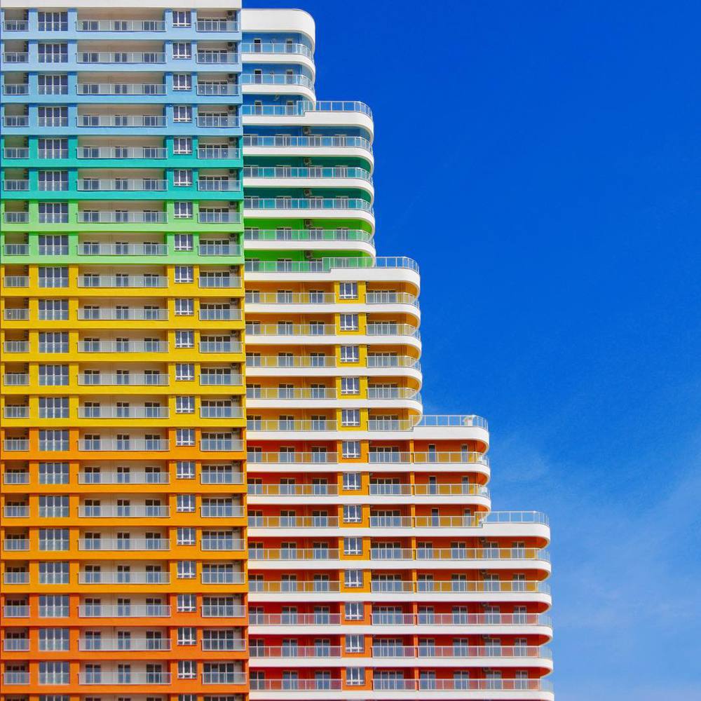 Colorful_Architecture_Photo_by_Yener_Torun