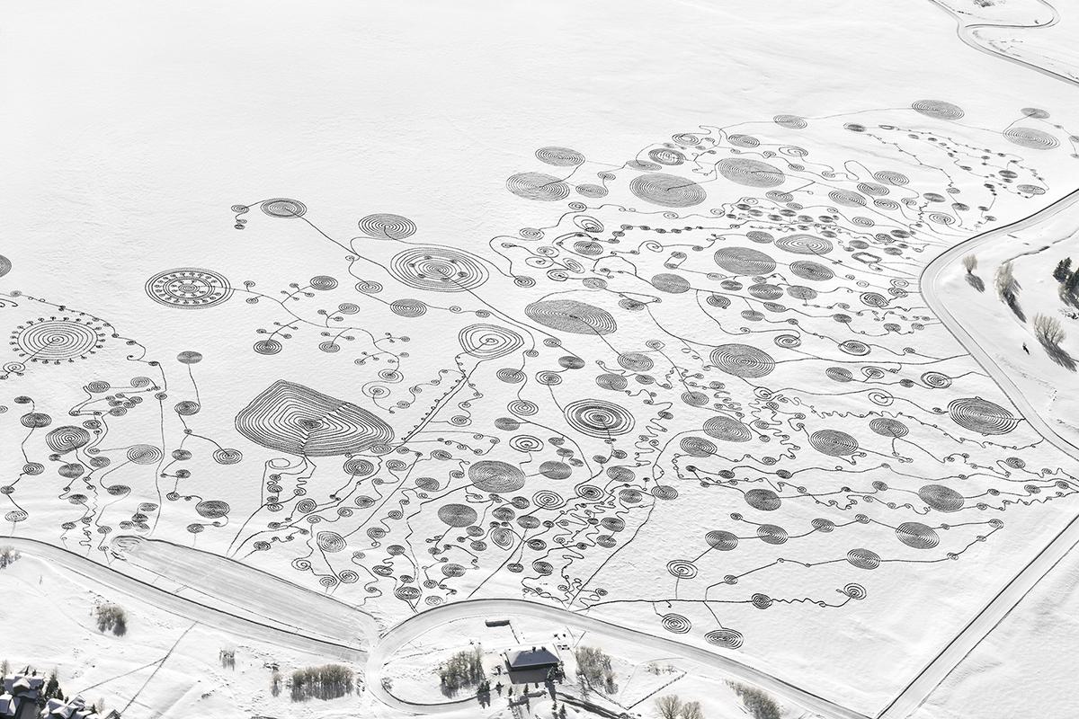 Epic Snow Drawings by Sonja Hinrichsen