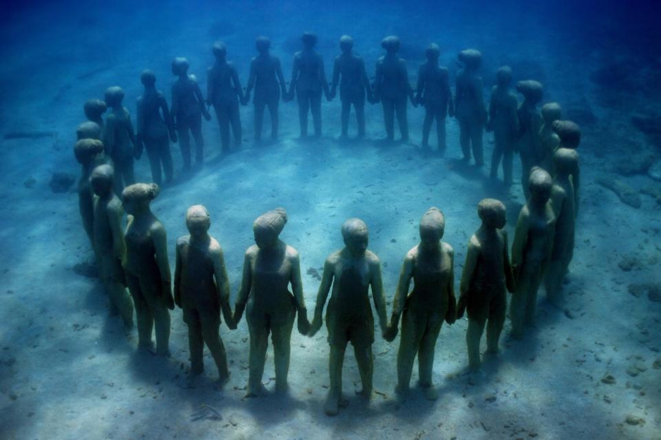 The Aquatic Sculptures of Jason deCaires Taylor