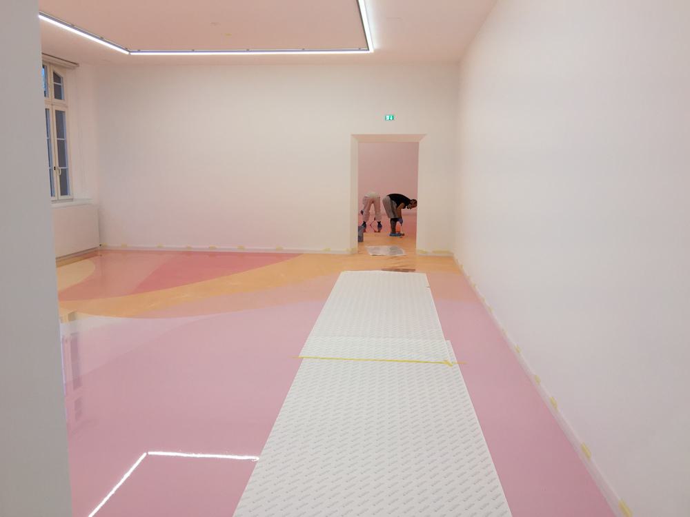 Candy-Colored Floor Resin Exhibition * Peter Zimmermann